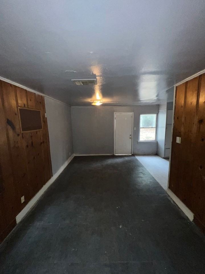 6209 Canal Blvd - Photo 4 of 13