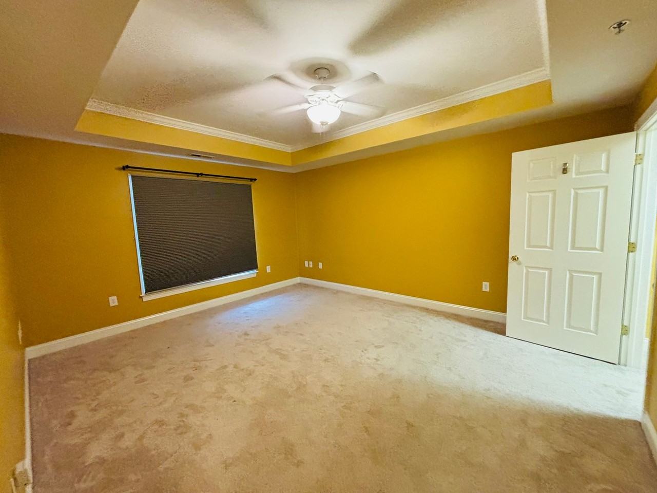 401 S Main St #203 - Photo 4 of 10