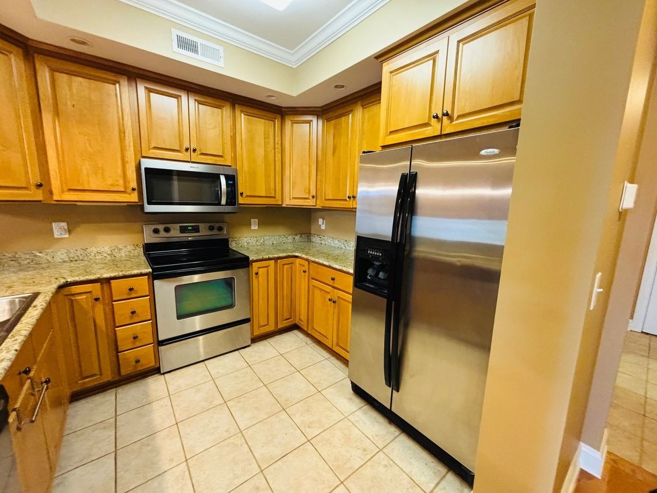 401 S Main St #203 - Photo 6 of 10