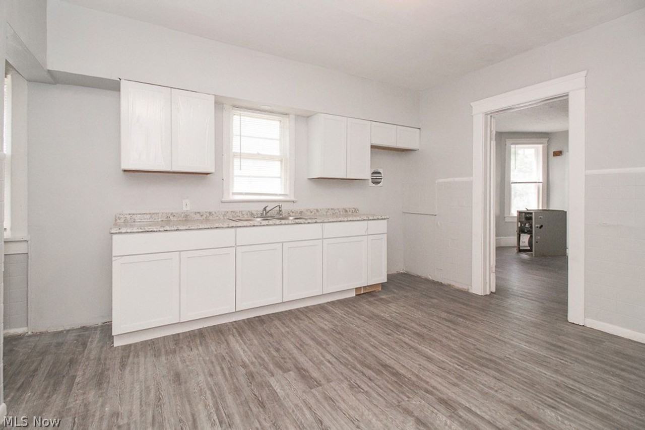 3679 E 55th St - Photo 2 of 14