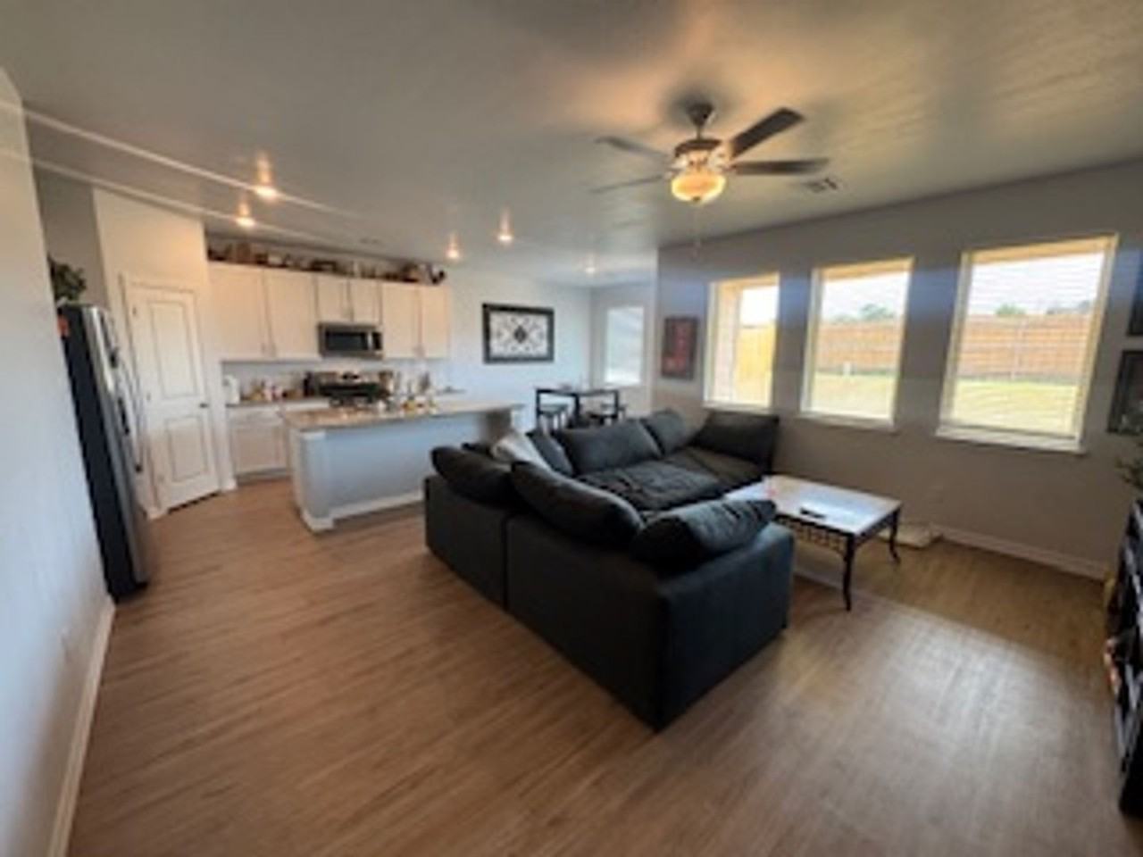 9116 Sw 18th St - Photo 2 of 26