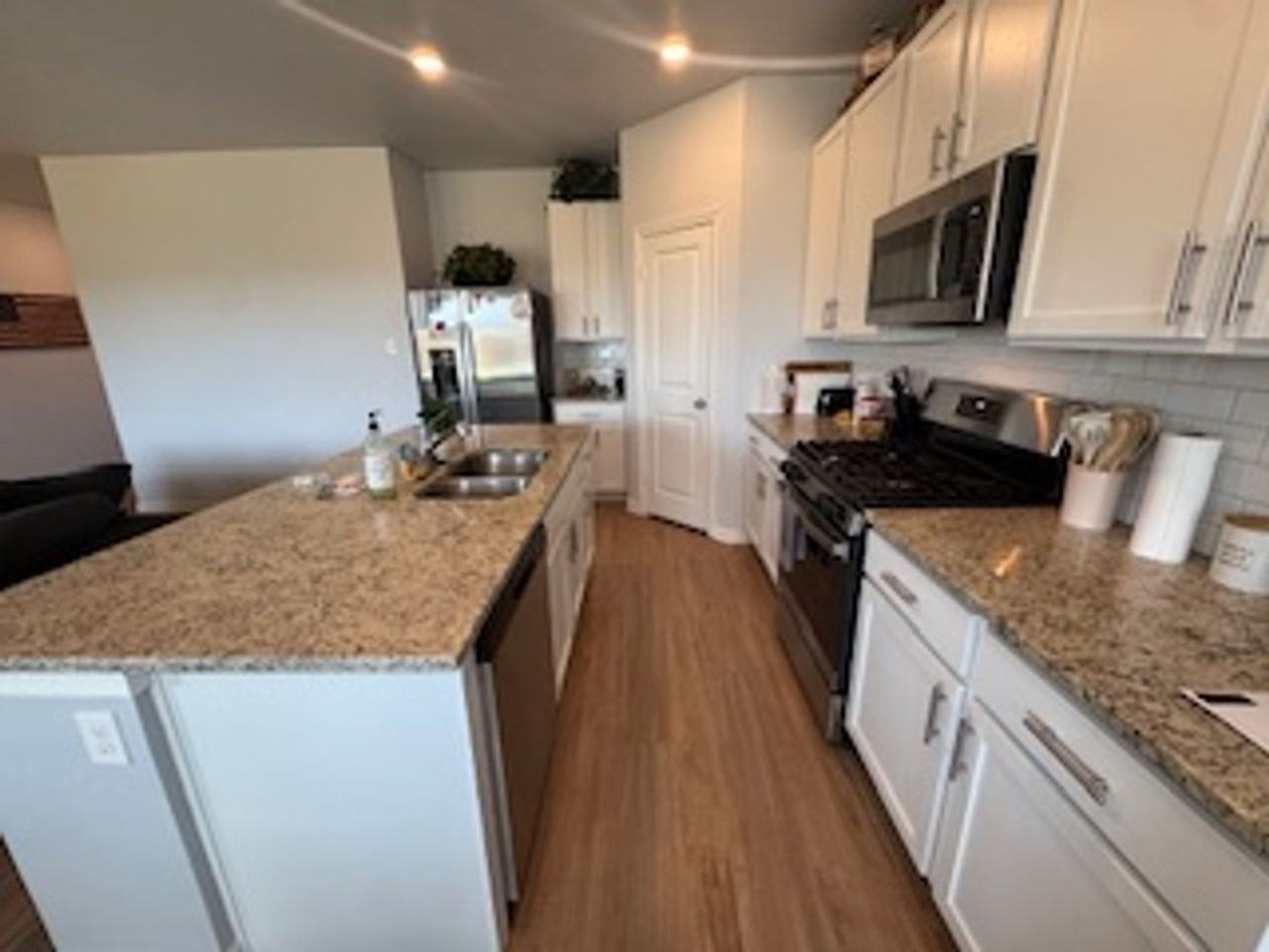 9116 Sw 18th St - Photo 6 of 26