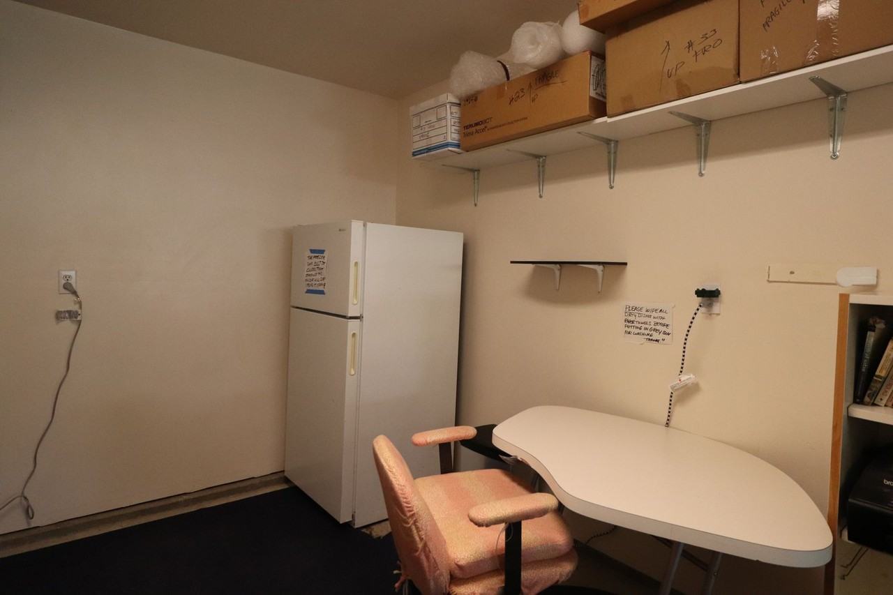 926 Louisa Ter - Photo 5 of 12