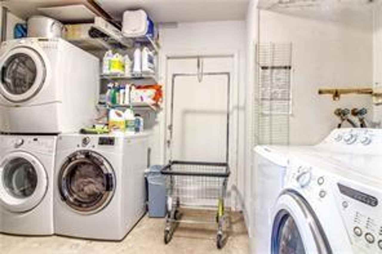 1410 Northeast 56th Court - Photo 7 of 13