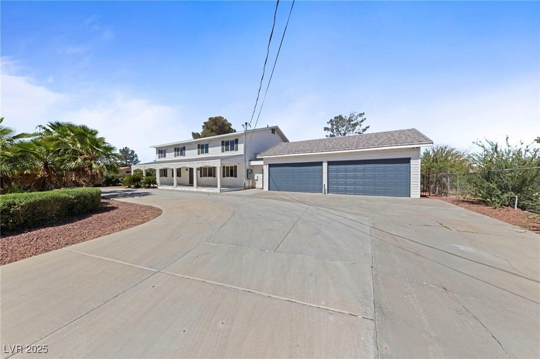 144 E Robindale Rd - Photo 2 of 48