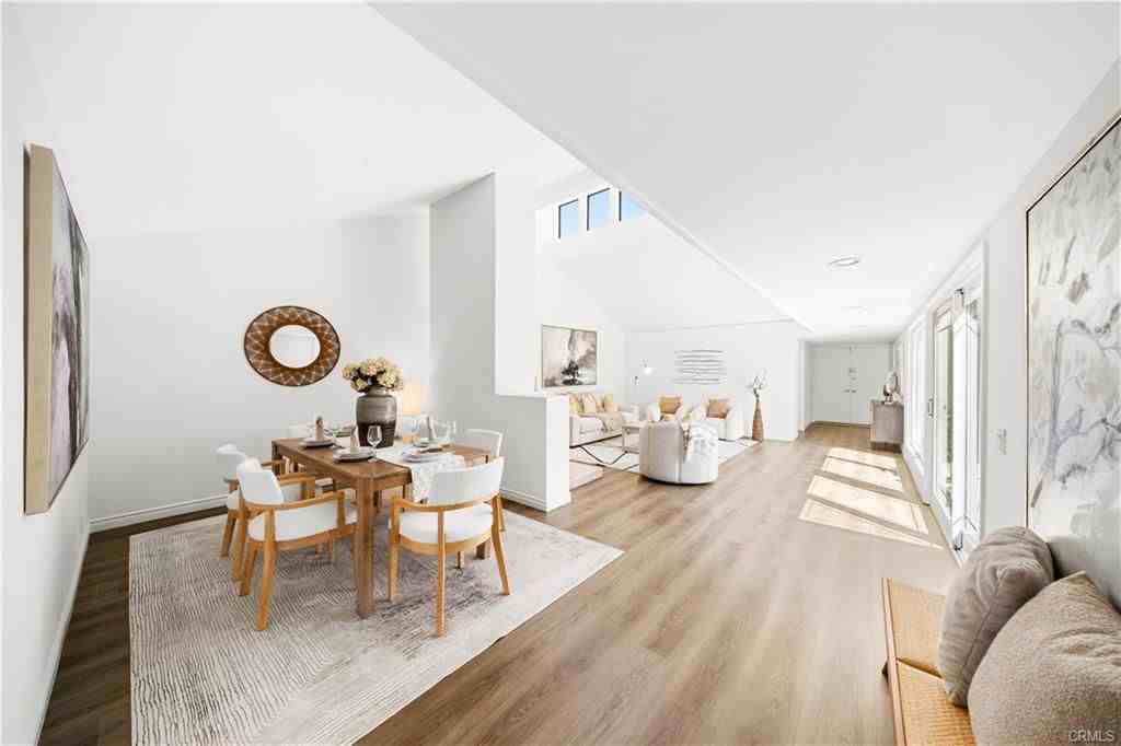 18701 Paseo Cortez - Photo 2 of 8