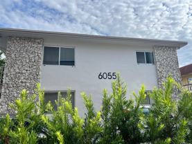6055 Nw 37th St #11 - Photo 1 of 1