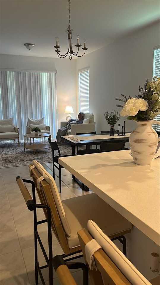 5506 Soria Ave #5506 - Photo 4 of 7