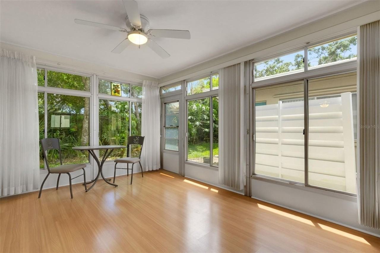 66 Strathmore Blvd - Photo 6 of 39