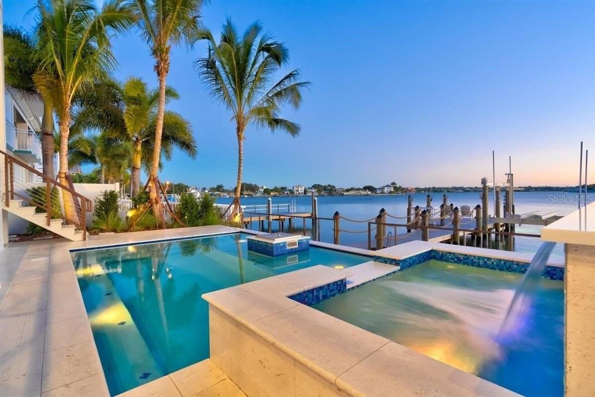 459 20th Ave - Photo 3 of 50