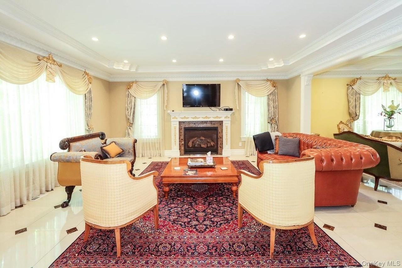 10 Woodbourne Rd - Photo 5 of 29