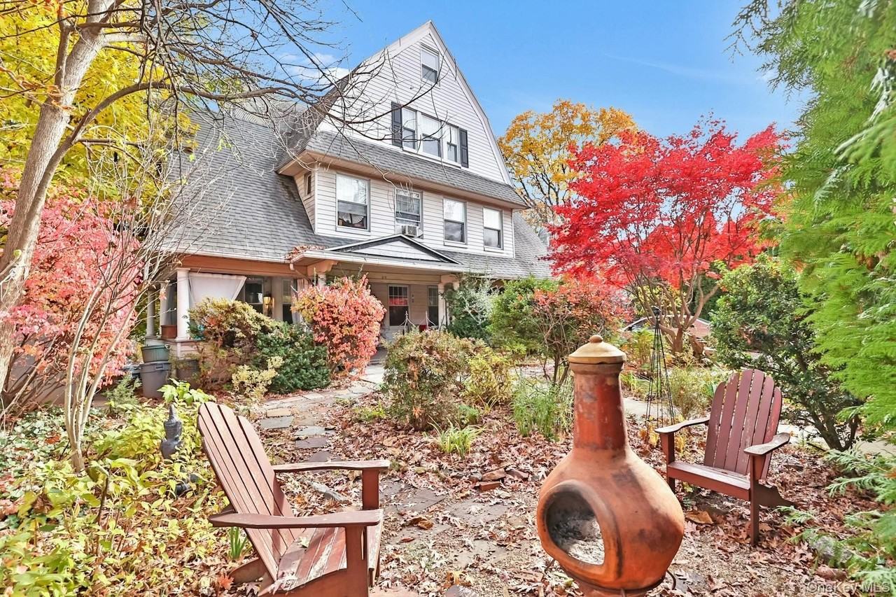 116 Corlies Ave #3F - Photo 2 of 6