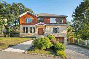 featured image of 2 Hudson St