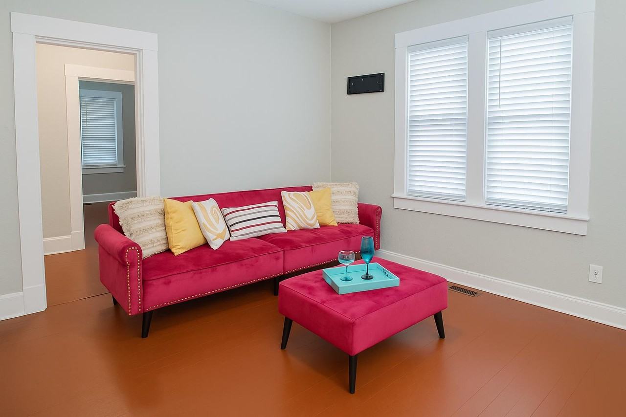 Mikado Ave - Photo 3 of 7