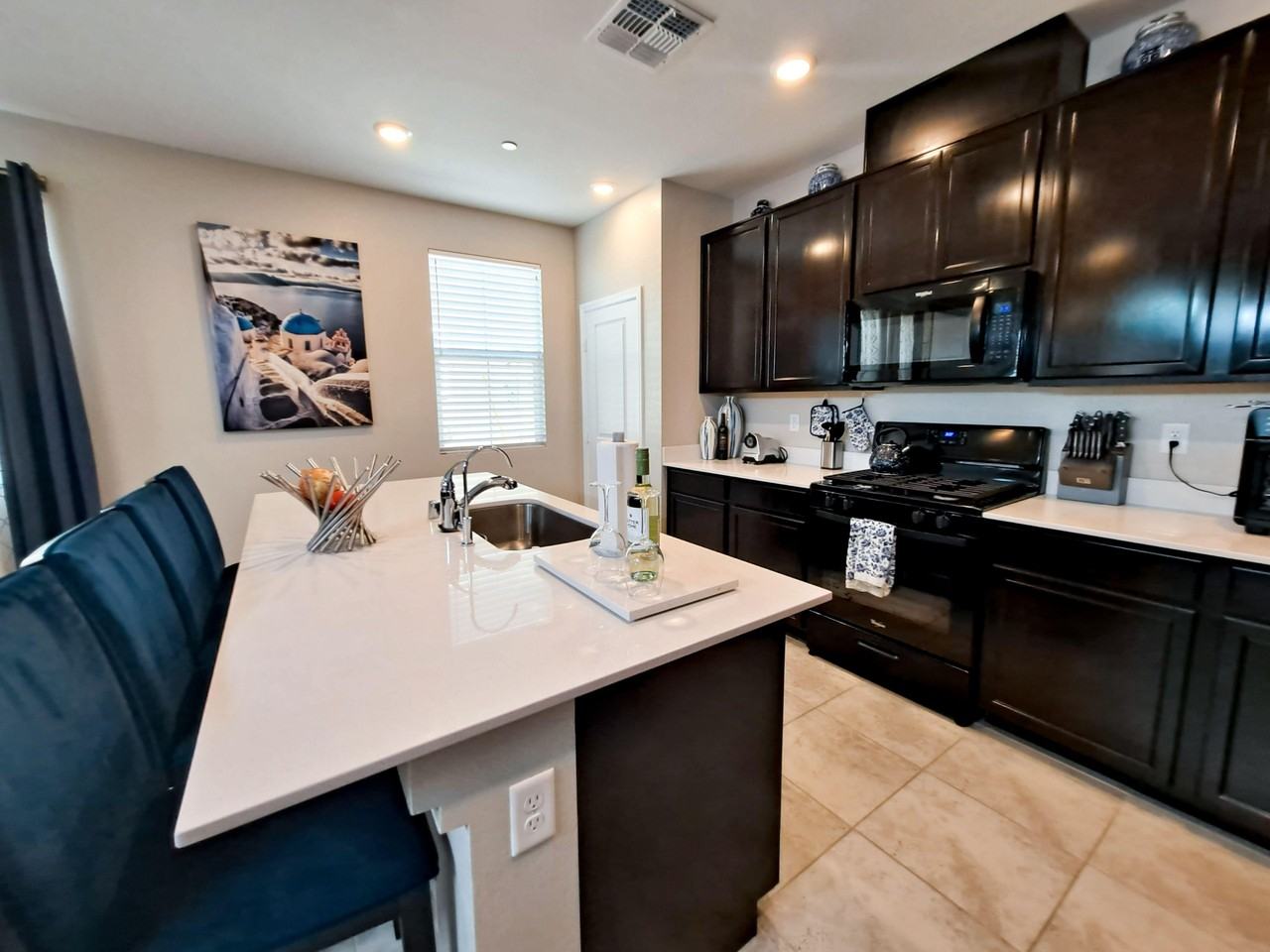 Pergusa Dr - Photo 3 of 12