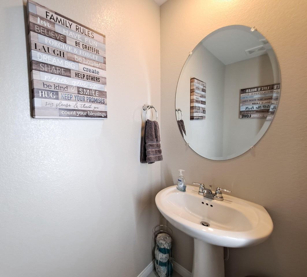 Pergusa Dr - Photo 7 of 12