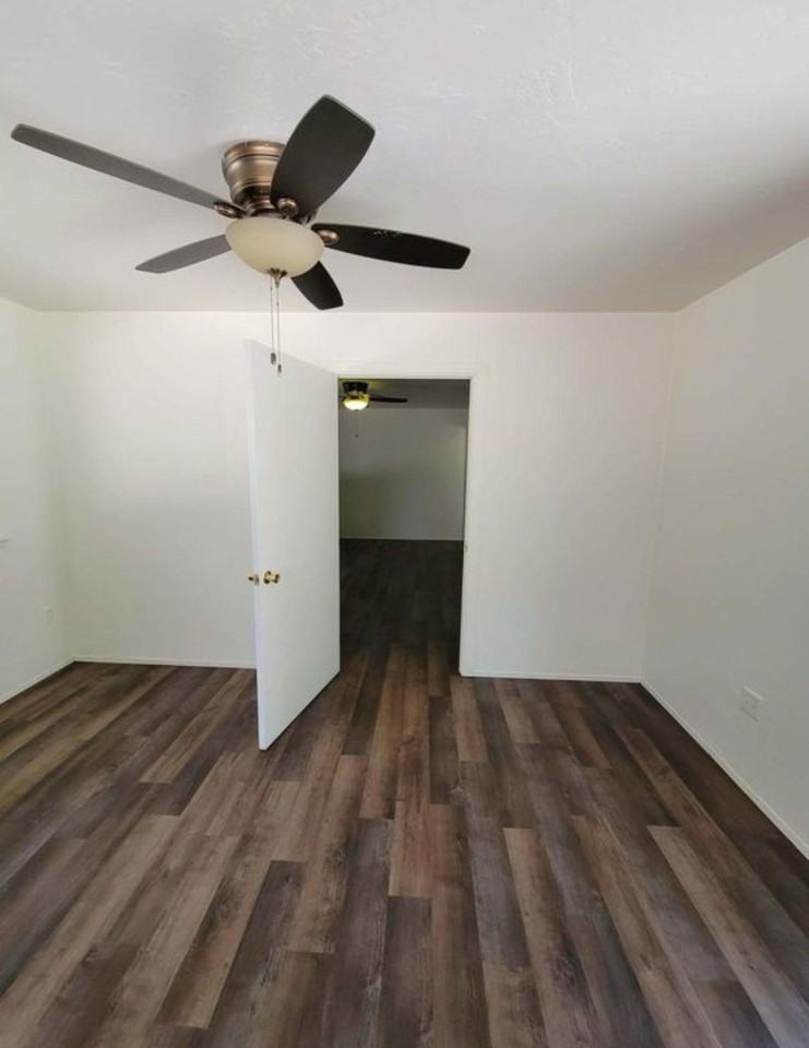 Overland Dr - Photo 7 of 14