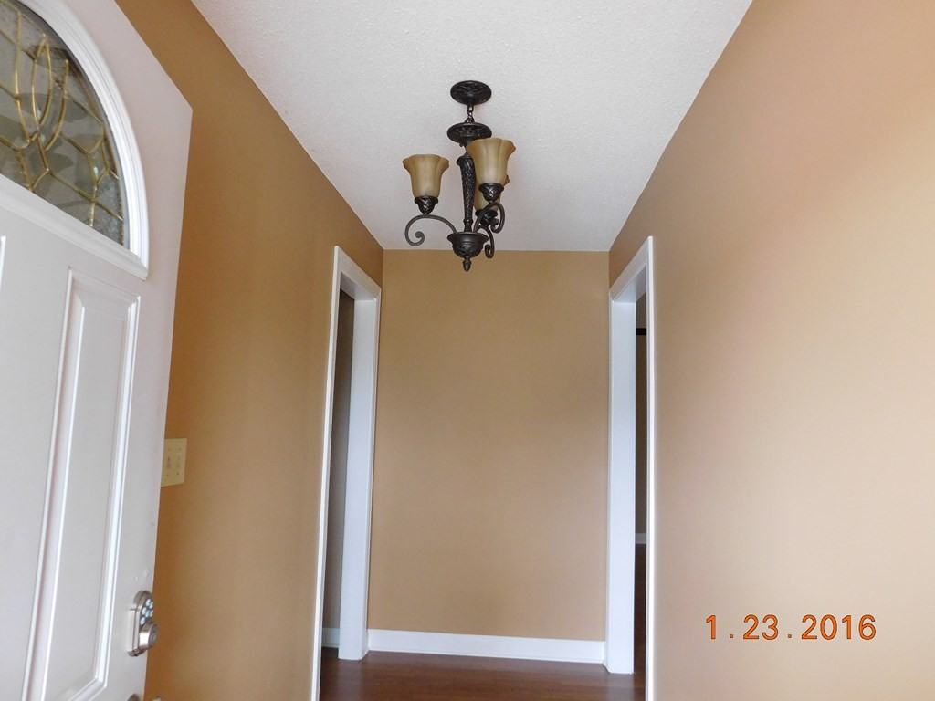 110 Williams Dr - Photo 2 of 13