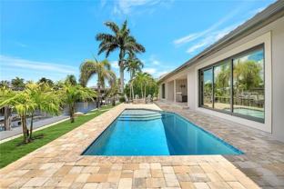 219 Geranium Ct - Photo 1 of 1