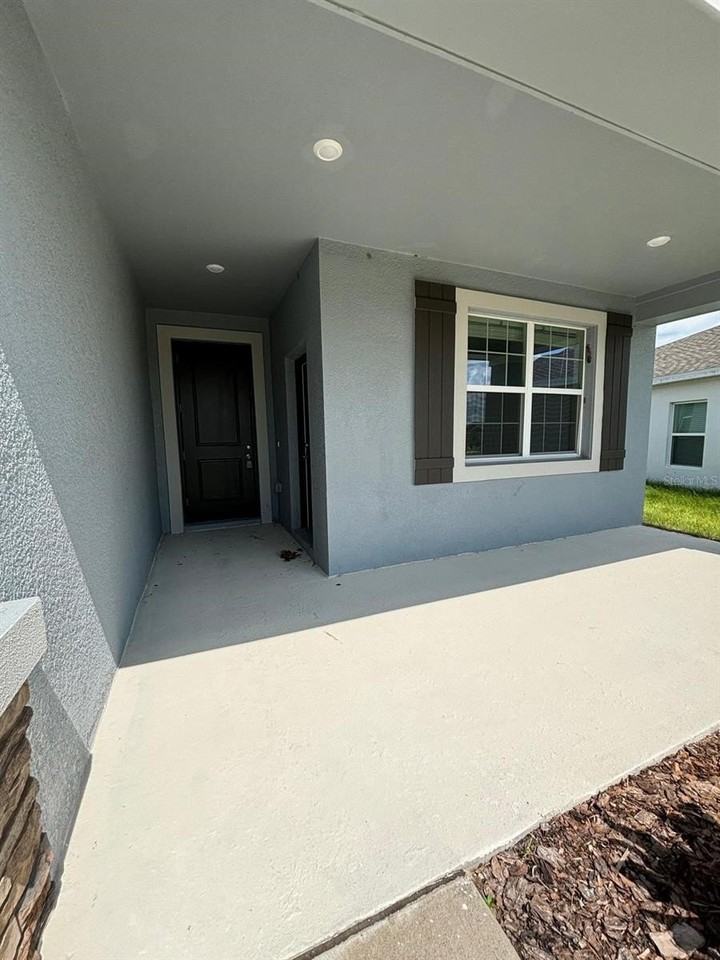 1024 Harold Pass - Photo 3 of 19