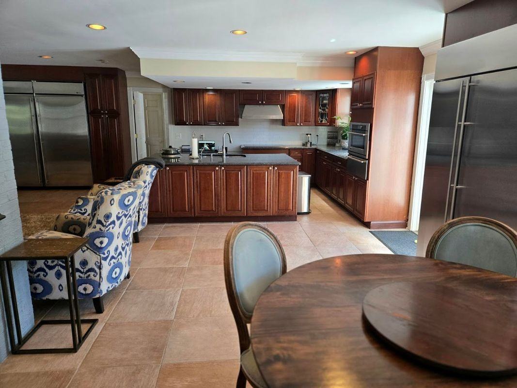 12715 Knollbrook Dr - Photo 2 of 7