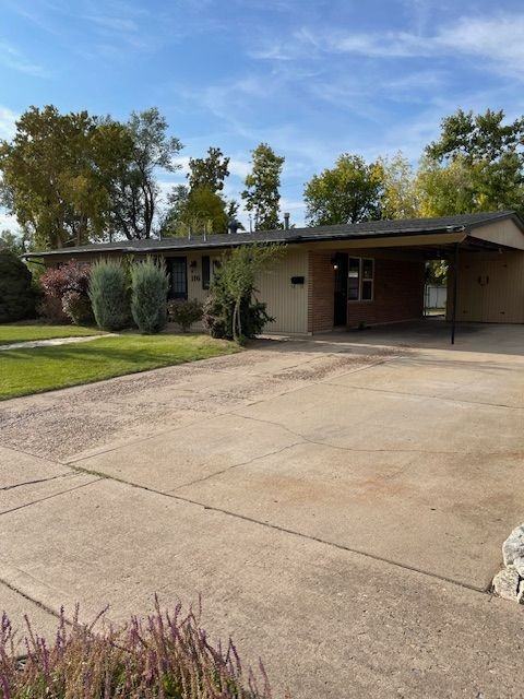 116 W 250 S - Photo 2 of 19