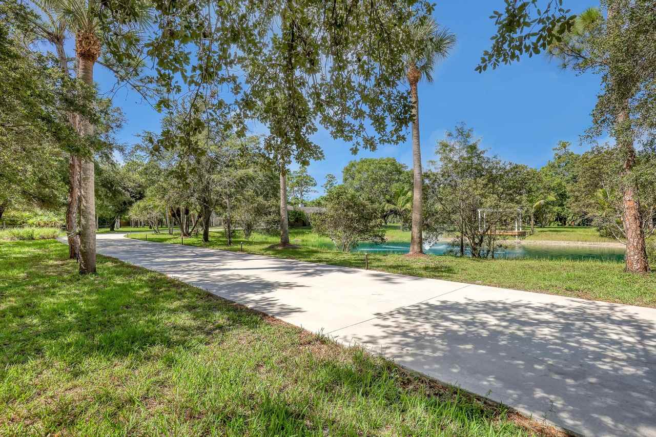 10780 Anderson Ln - Photo 5 of 50