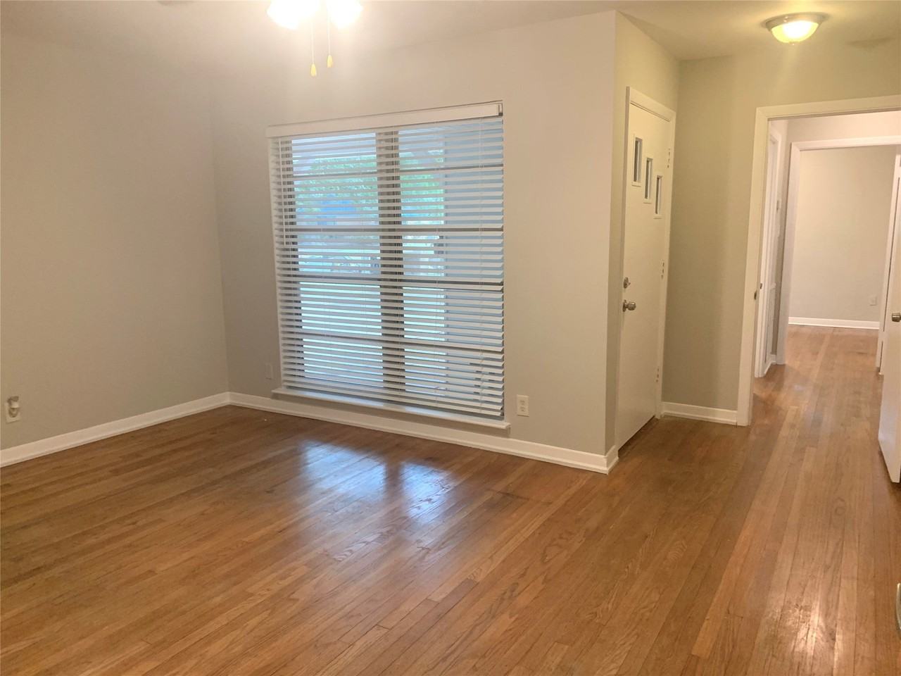 4423 Warm Springs Rd - Photo 5 of 45