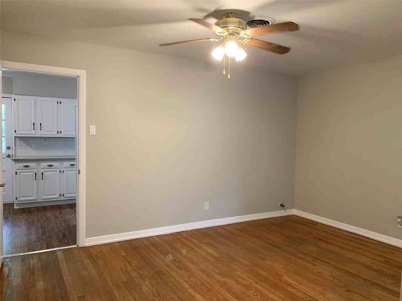 4423 Warm Springs Rd - Photo 6 of 45