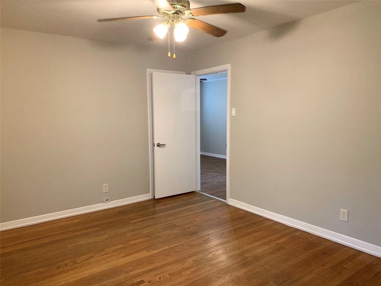 4423 Warm Springs Rd - Photo 7 of 45