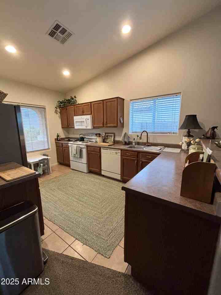 1102 242nd Lane - Photo 7 of 31