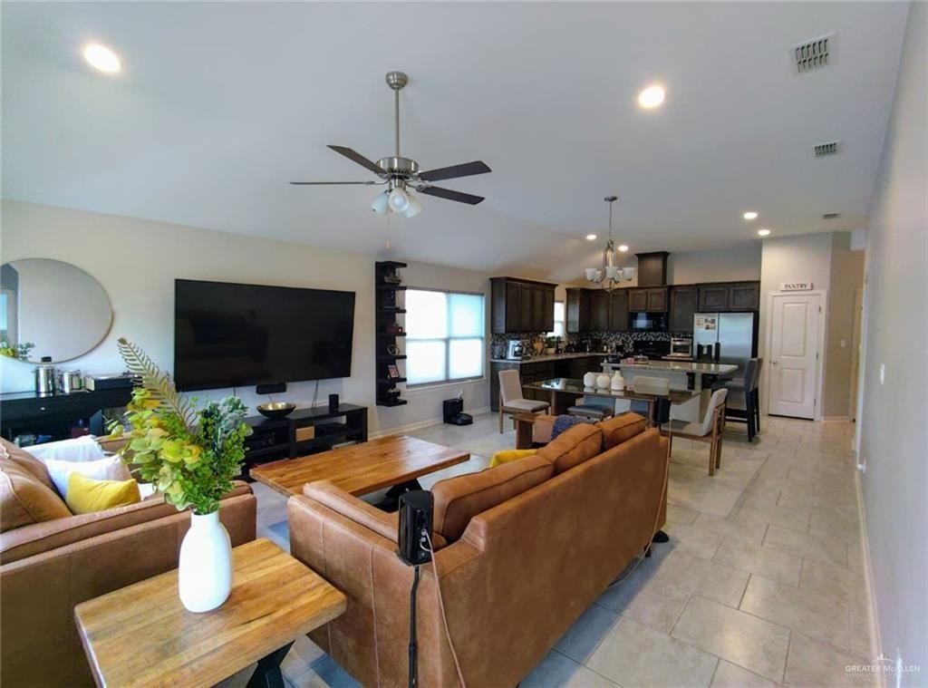 3608 Harvard Ave - Photo 3 of 14