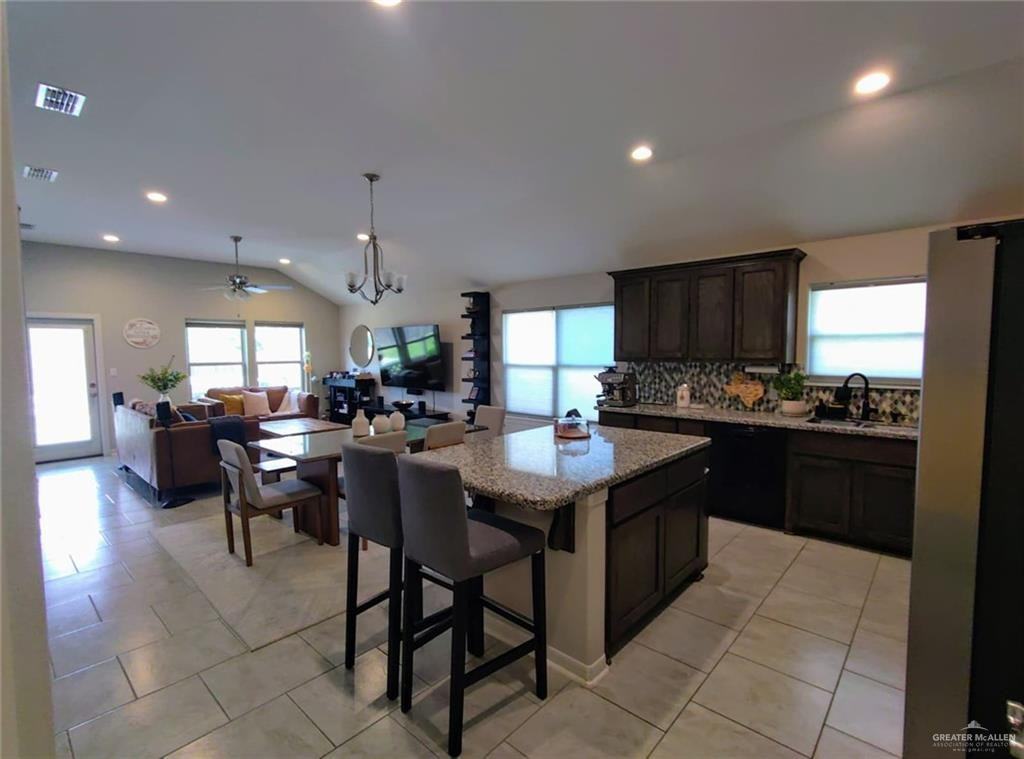 3608 Harvard Ave - Photo 4 of 14