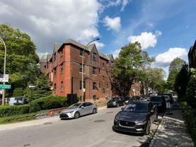 6878 Rue Sherbrooke Ouest #46 - Photo 1 of 1