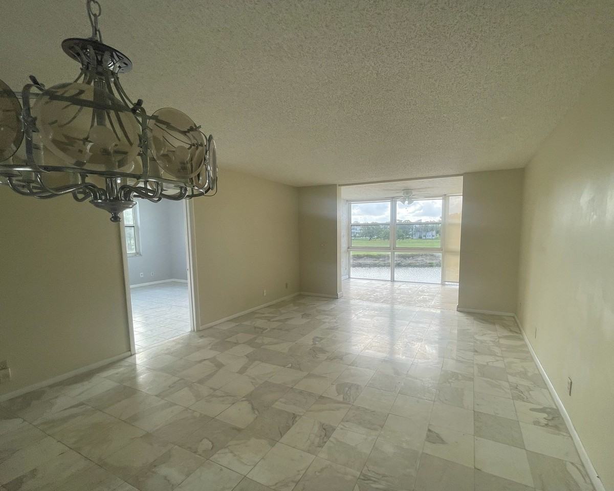 1550 Nw 80th Ave - Photo 2 of 8