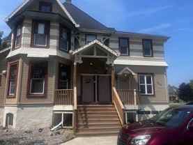 325 Nelson Street #5 - Photo 1 of 1