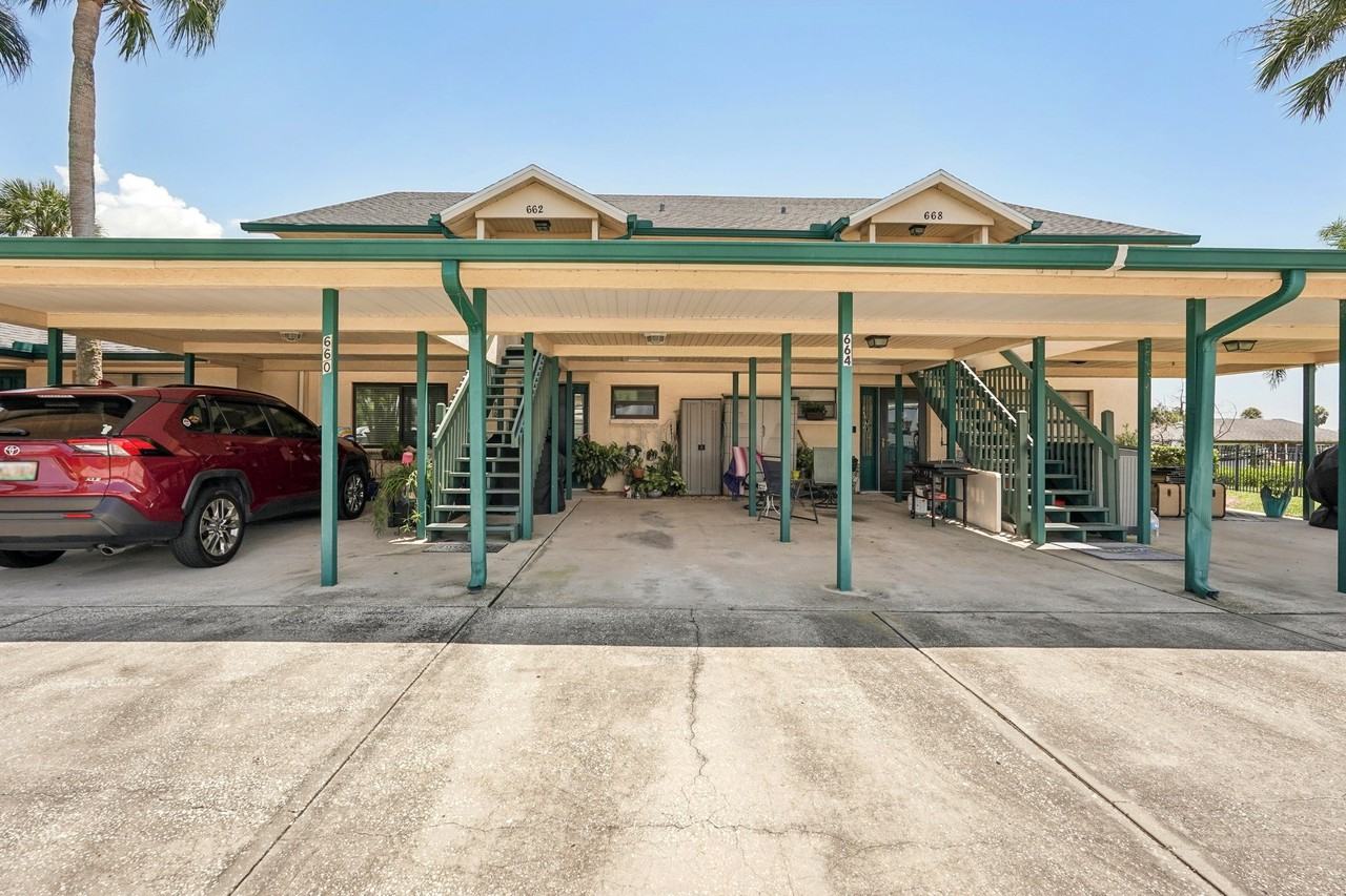 662 Yardarm Drive - Photo 2 of 37