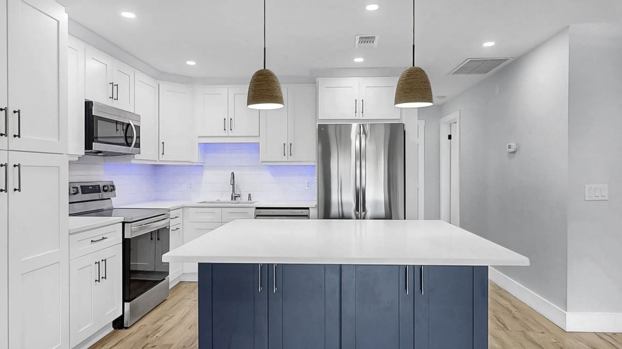 662 Yardarm Drive - Photo 6 of 37