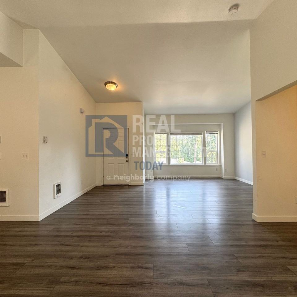 20508 Larita Dr E - Photo 7 of 10