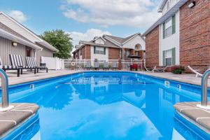 featured image of 1825 E Republic Rd