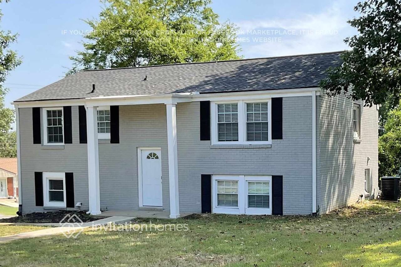 3331 Panorama Dr - Photo 2 of 27