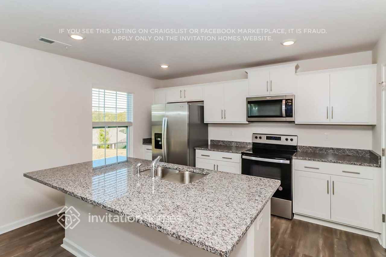 116 Allston Way - Photo 7 of 15