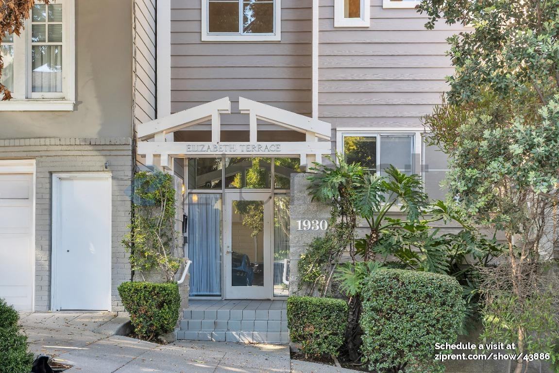 1930 Eddy St #201 - Photo 4 of 28