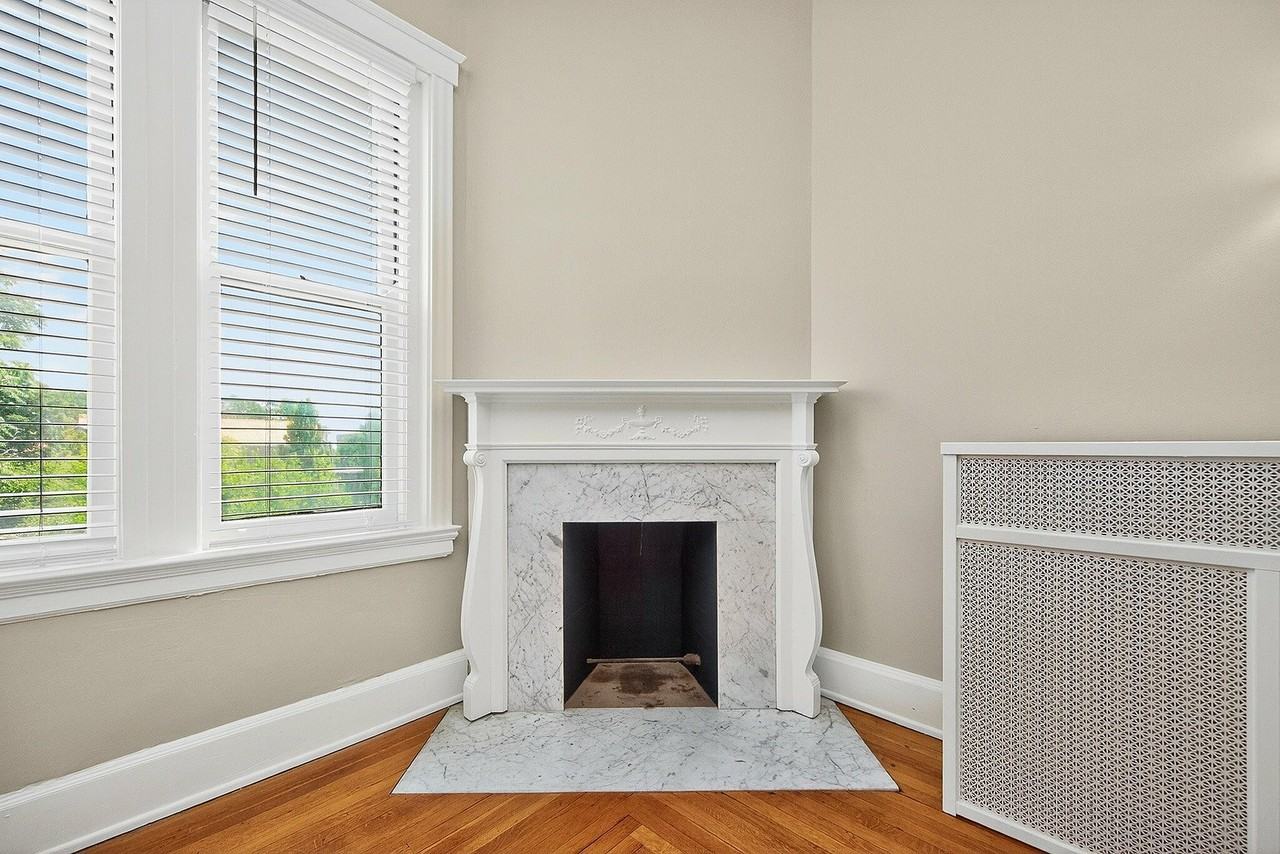 Clermont Condominiums - Photo 5 of 50