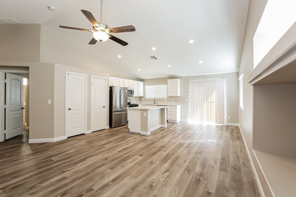 6512 Point Break St - Photo 4 of 16