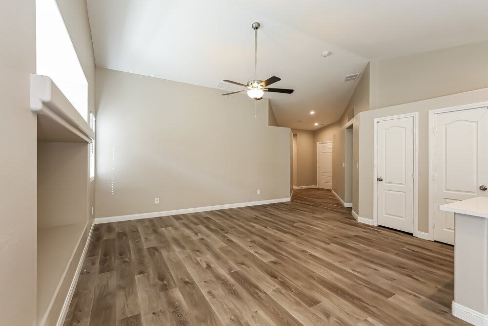 6512 Point Break St - Photo 7 of 16