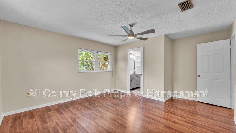 5680 Durrance Rd - Photo 3 of 50