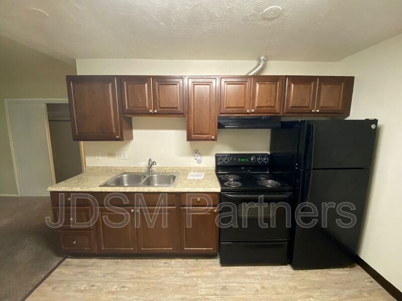 2187 S Depew St - Photo 5 of 21