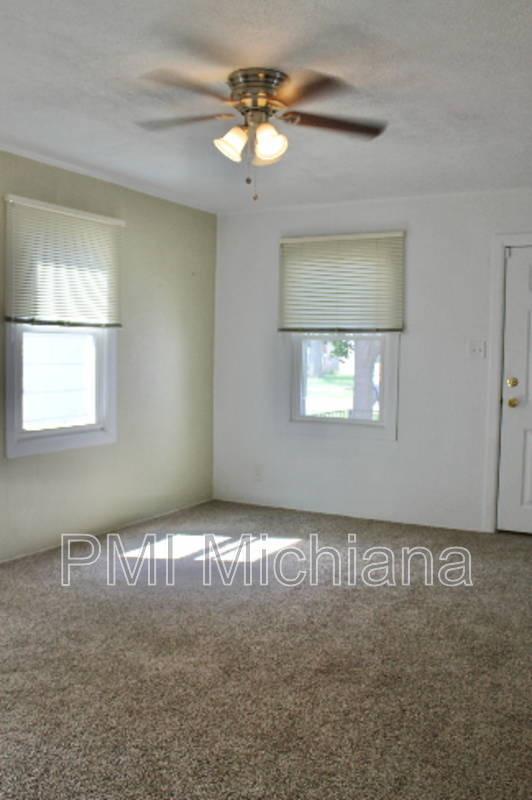 1622 Wilber Street - Photo 2 of 15
