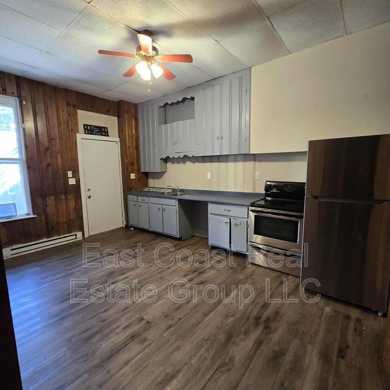 5 E Lee St - Photo 3 of 16